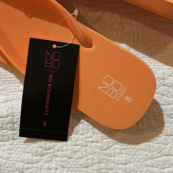 Flip flop Bundle Size 8-8.5 - Picture 4 of 14